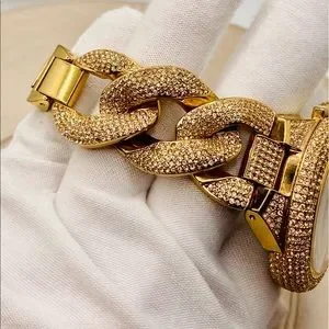 Michael Kors | Accessories | Euc Michael Kors Camile  display picture 1